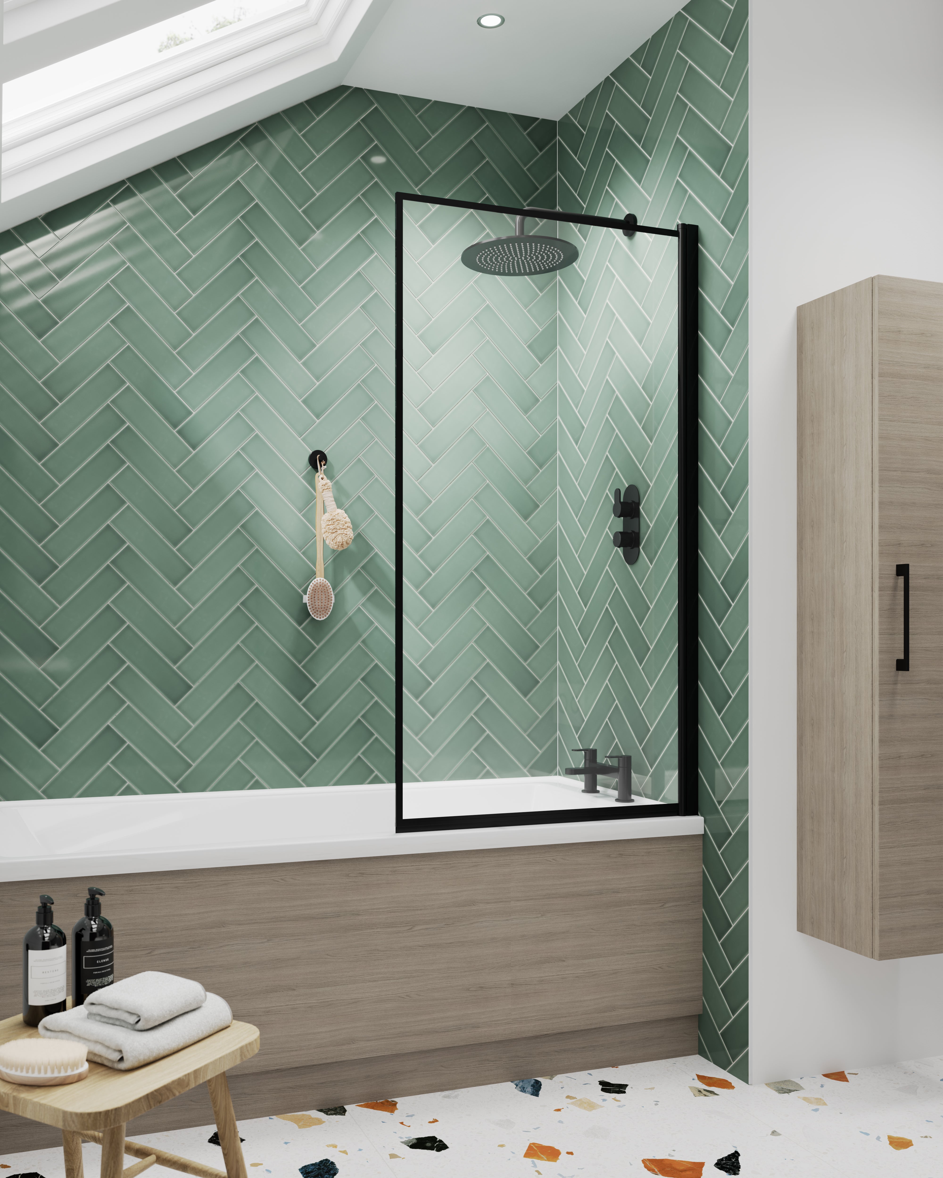 Outer Black Framed Bath Screen