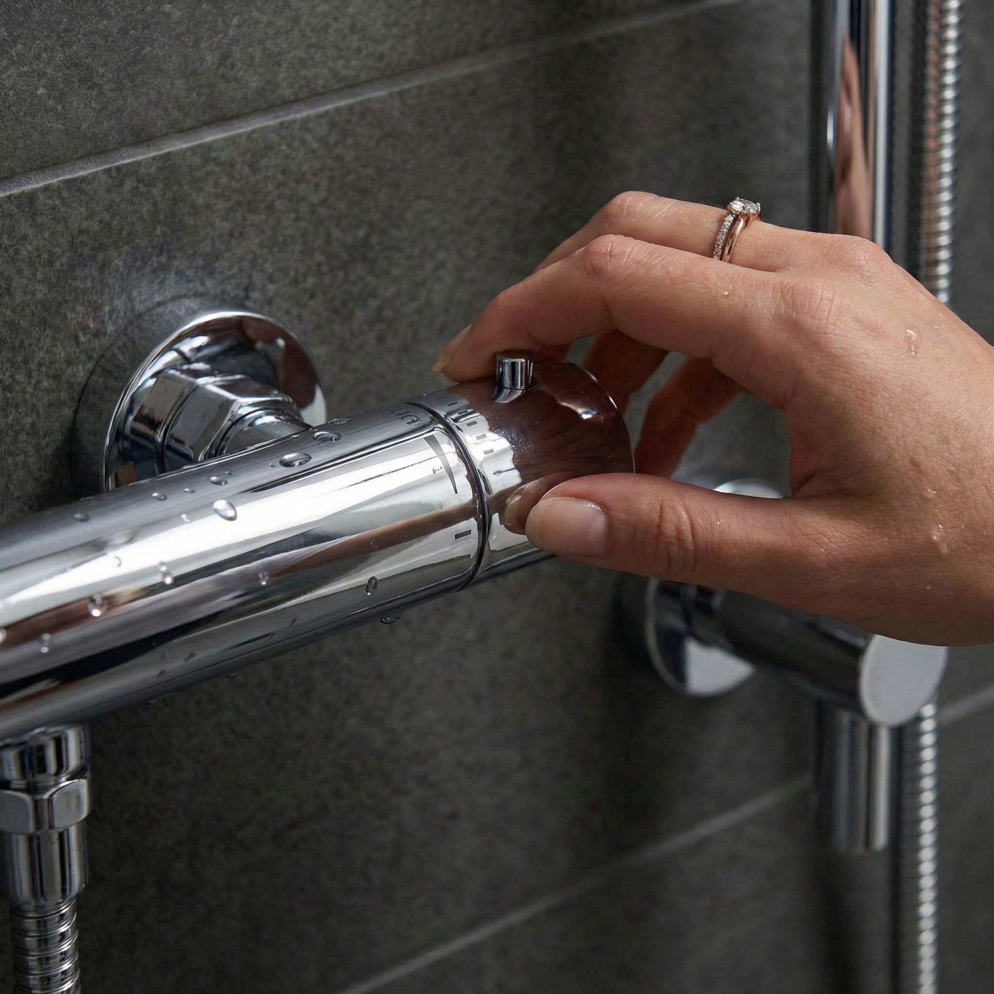 Arko Thermostatic Shower Mixer with Adjustable Riser Kit Exposed Round Shower – Chrome