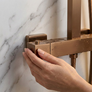Arko Modern Square Thermostatic Shower – Bronze