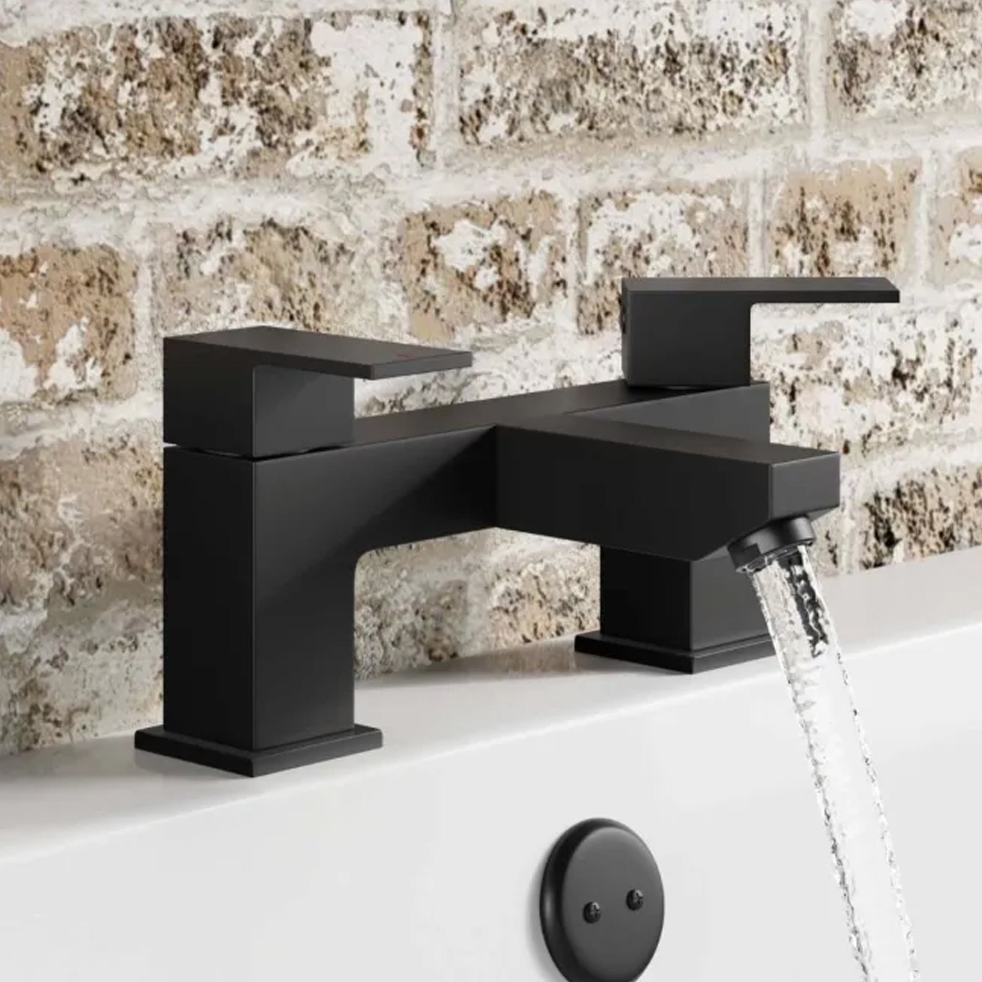 Verda Modern Bath Filler Tap – Black