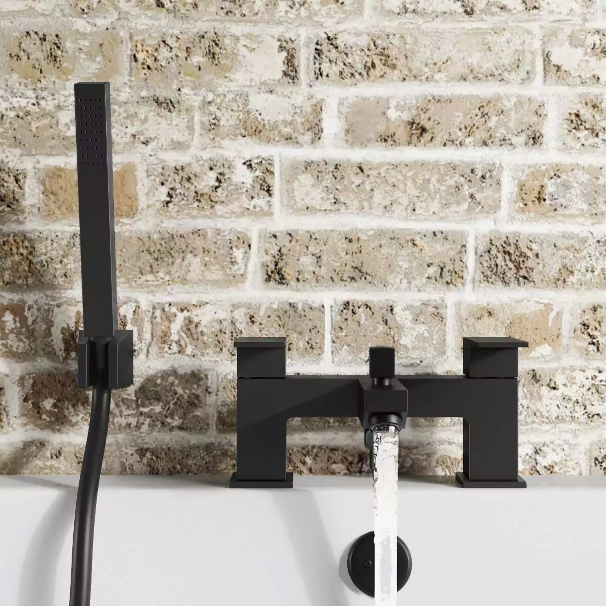 Verda Modern Bath Shower Mixer with Shower Kit – Black