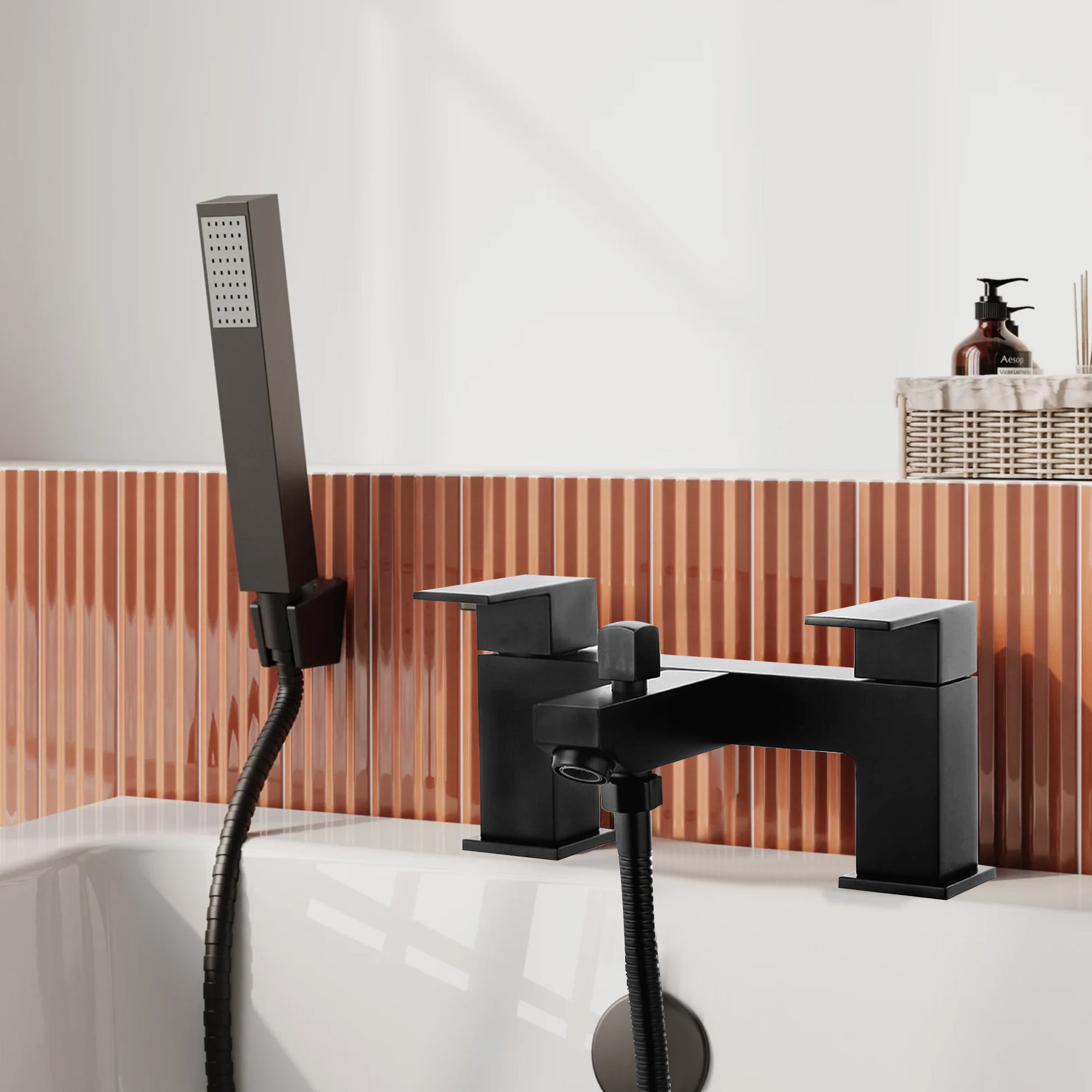 Verda Modern Bath Shower Mixer with Shower Kit – Black